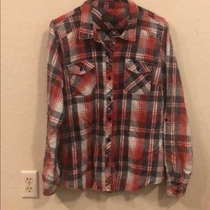 Women’s Plaid/flannel shirt
